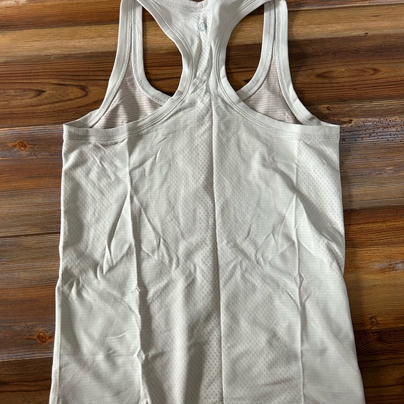 Lululemon Swiftly Tech Tank Dune/Mink Berry - Picture 4 of 5
